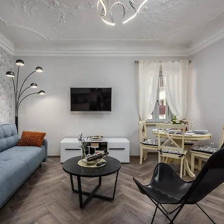 Premium Daka Apartment Porec